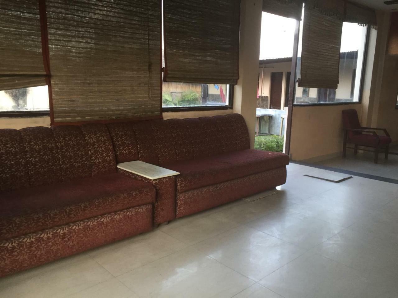 Hotel Kings Inn Haridwar Bagian luar foto