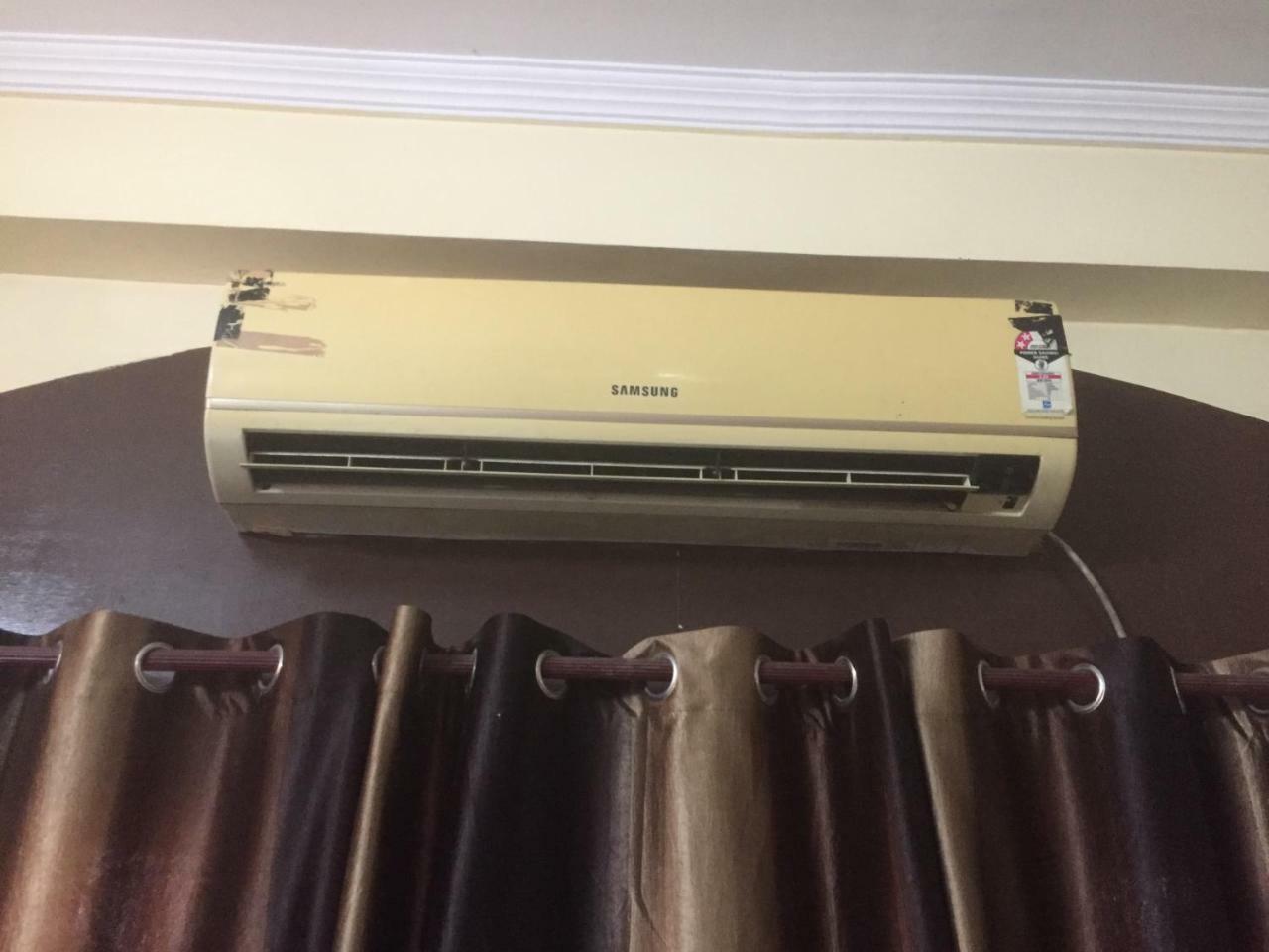 Hotel Kings Inn Haridwar Bagian luar foto